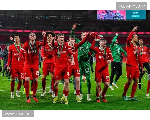 曼联重返欧冠难度加大,本赛季竞争格局变化导致争冠形势趋紧