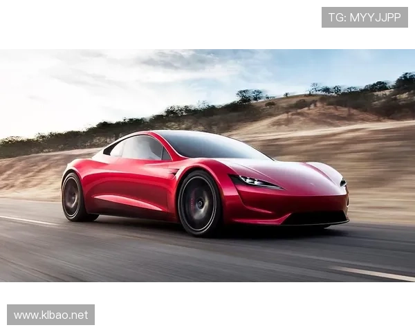 埃琳·安德森刚买的那辆车，路人都怀疑她是不是随便掏钱买的奢侈品啊