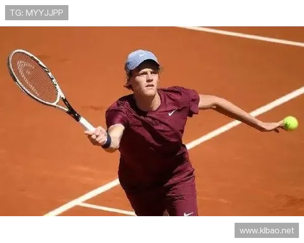 看到纳达尔的早餐账单我彻底崩溃了，一顿比我一个月工资还贵